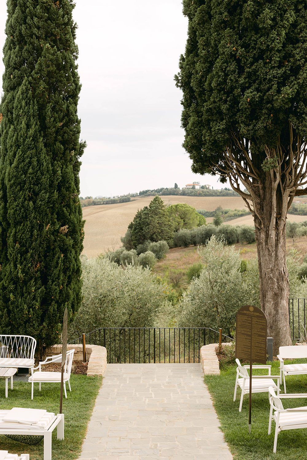 tuscany-luxury-wedding-estate-39
