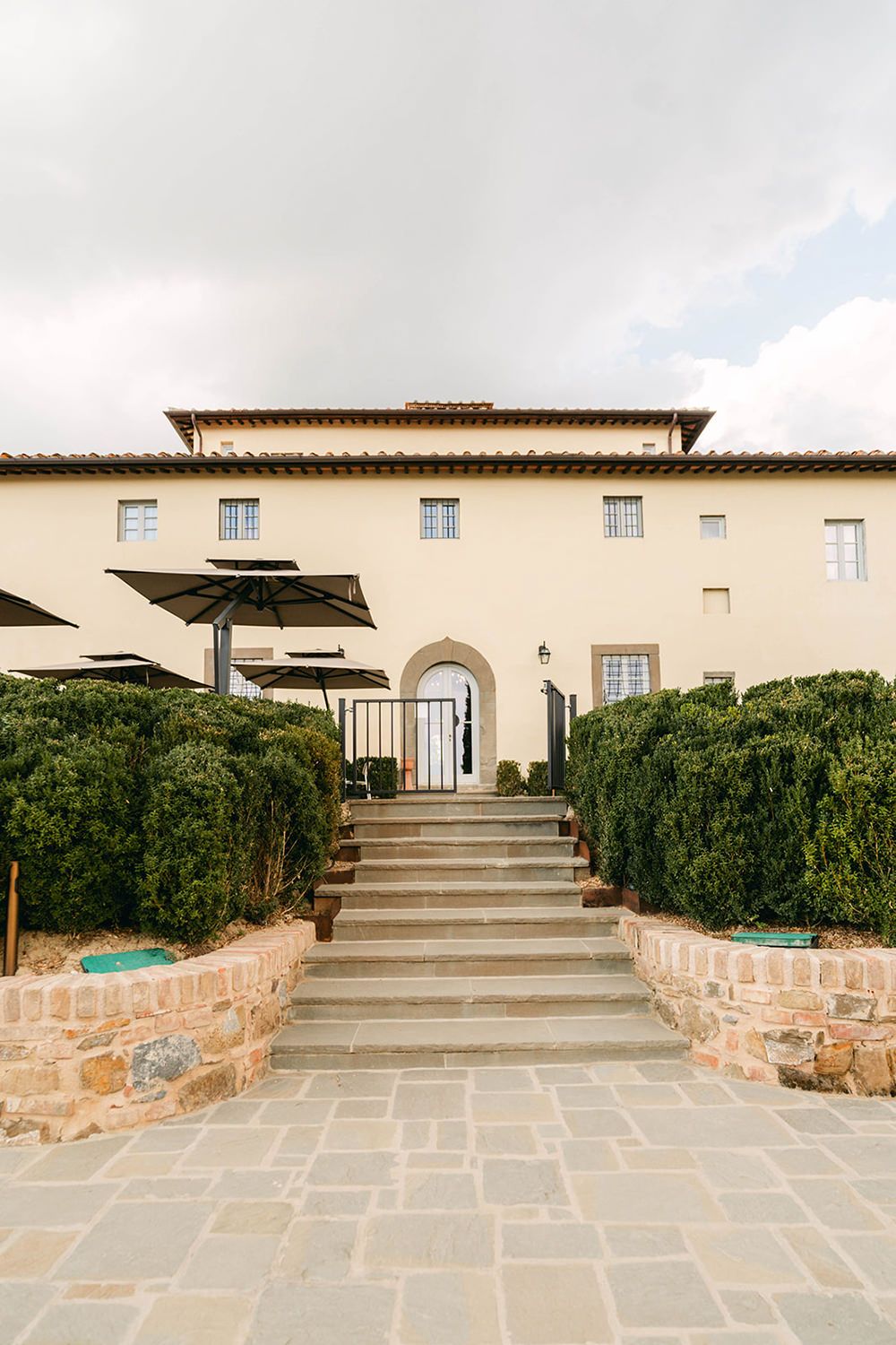tuscany-luxury-wedding-estate-12