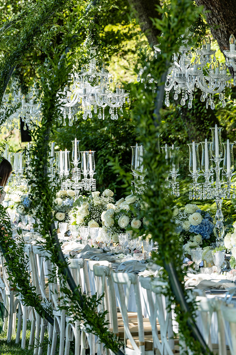 lake-como-tablescape