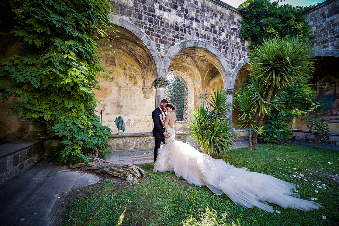 Bride and Groom at a luxury wedding in Tuscany