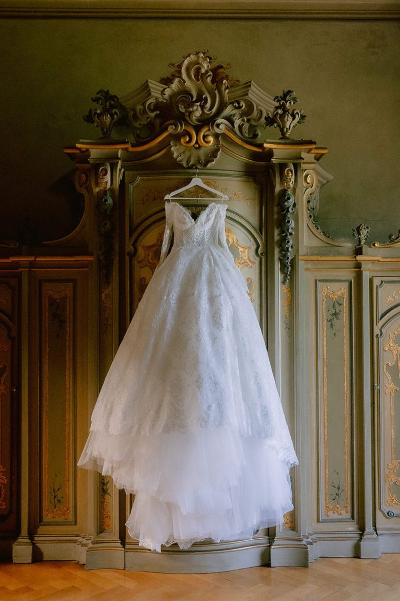 Lake-Como-Wedding-at-Villa-Erba-04b
