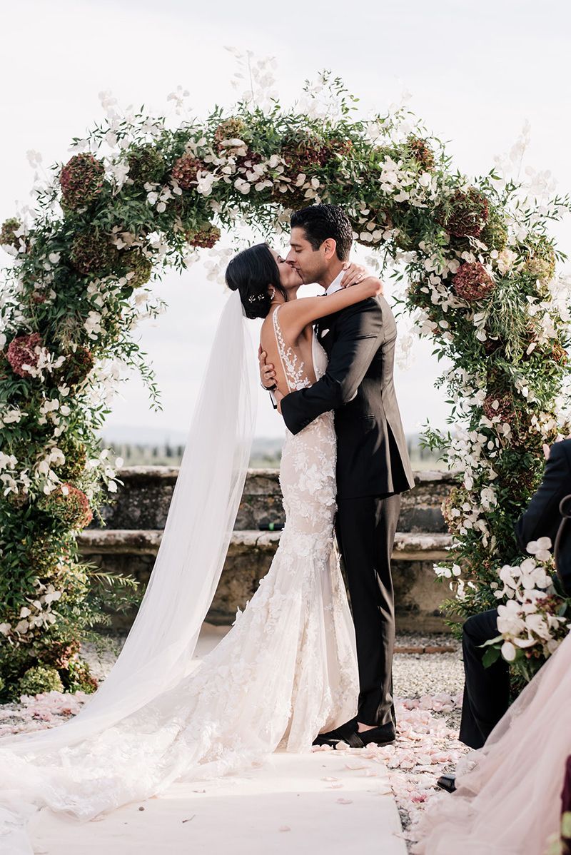 florence-wedding-at-villa-corsini-mezzomonte-02