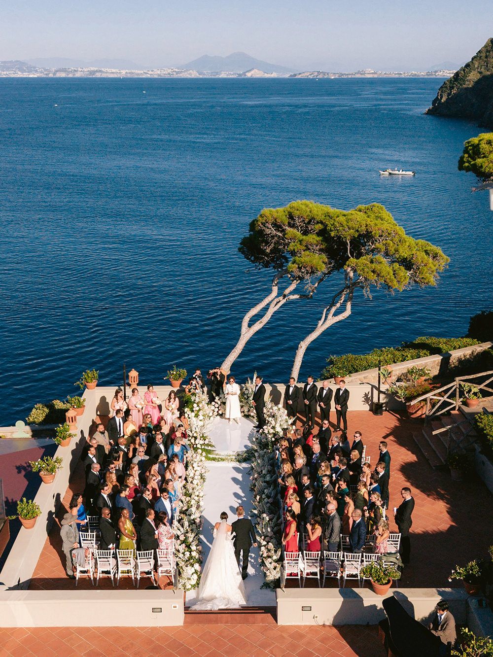Ischia-wedding-at-mezzatorre-hotel-25
